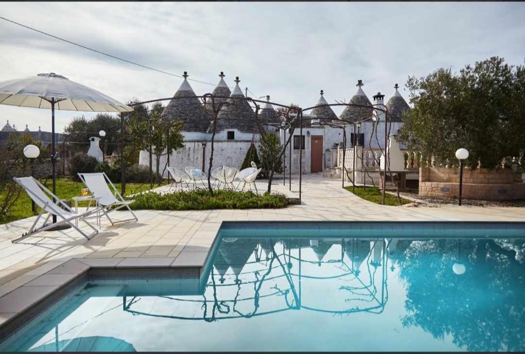 ブリンディジ Trulli Azzalema With Exclusive Poolヴィラ エクステリア 写真